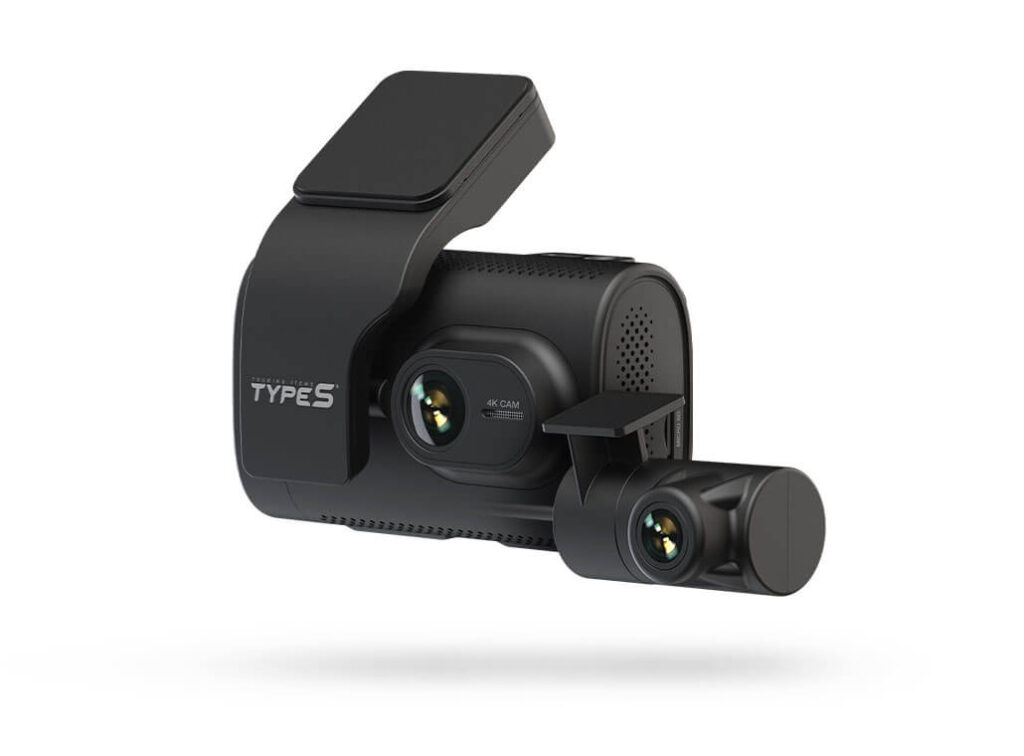 Compact design of TYPE S T400 AI dash cam for modern cars